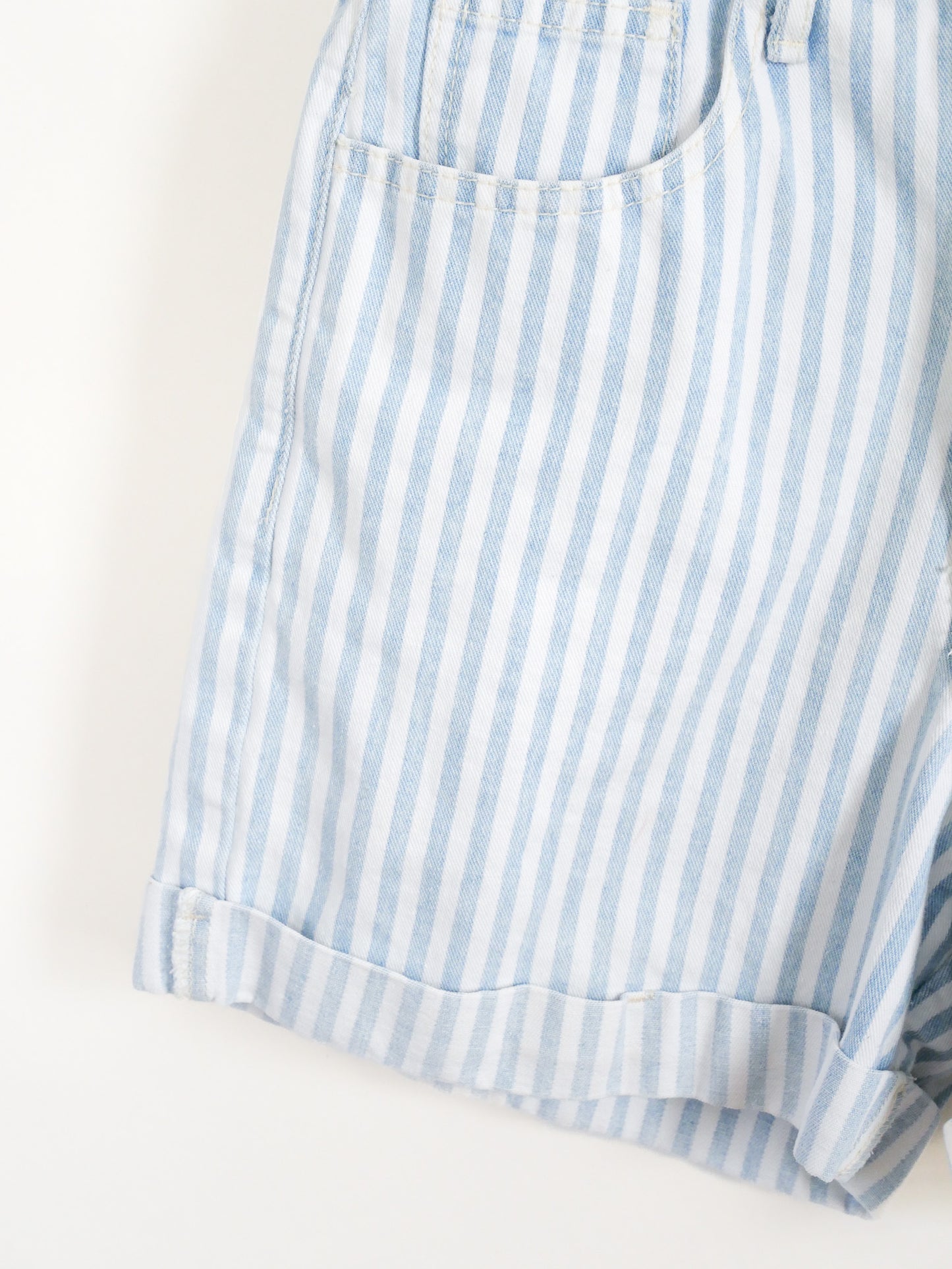 Vintage 90s Striped Light Denim Jean Short by Guess Size 28