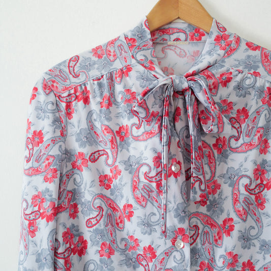 Vintage Long-Sleeve Top with Floral Paisley Print, Size M