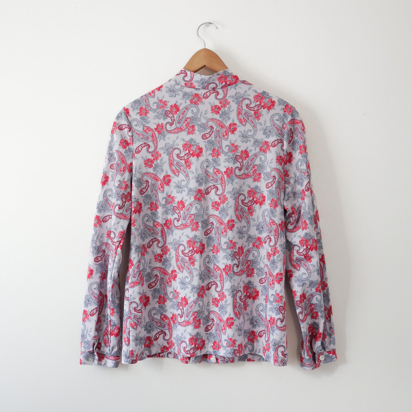 Vintage Long-Sleeve Top with Floral Paisley Print, Size M