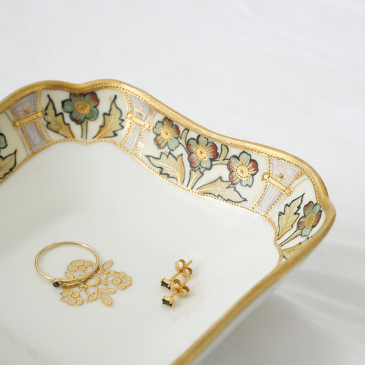 Nippon Jewelry Tray