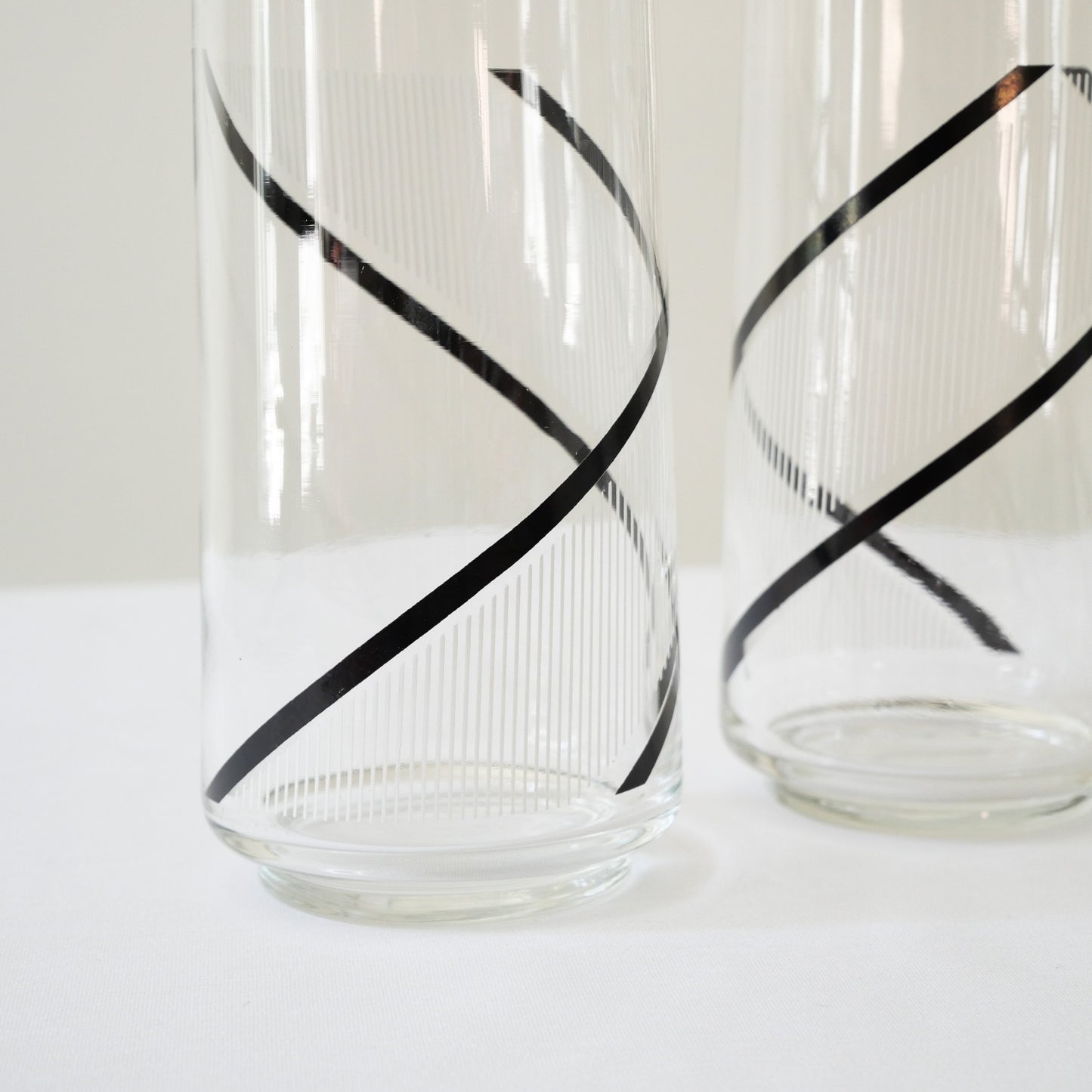 Mid-century Helix Glassware, Set of 4