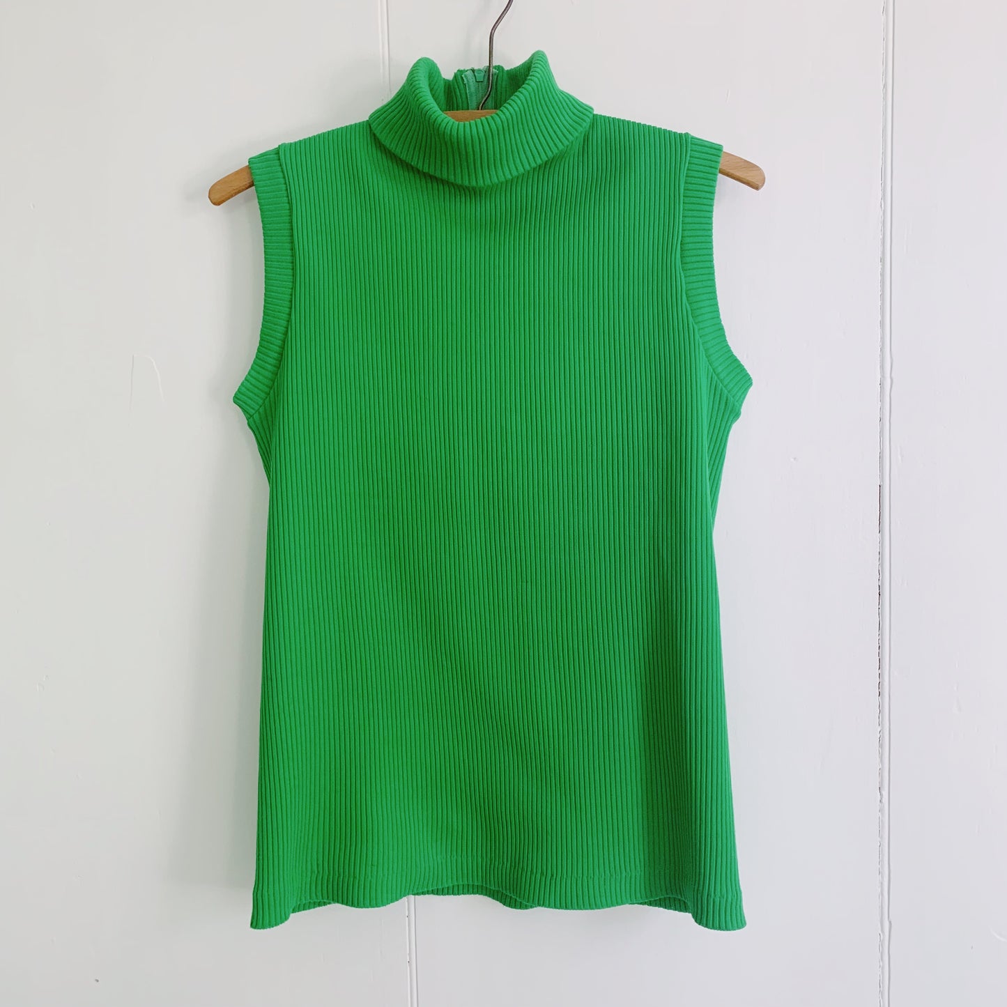 Vintage Green Ribbed Tank, Size S / M